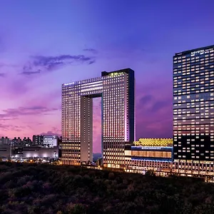 首尔龙山诺富特大使酒店 ***** 首爾